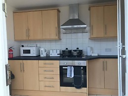 Cedar Villa - Inviting 5-bed House in Chatham-