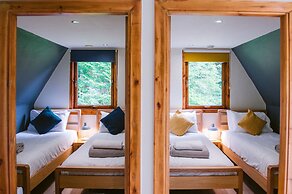 Bright Star Lodge