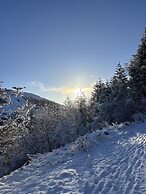 Bright Star Lodge