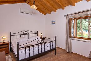 Holiday Villa Lovište Paradise