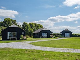 Harbour Lodge