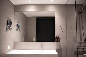 Home Hotel 1624