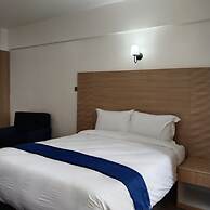 Hays Suites