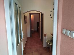 Martiva Apartment With Terrace