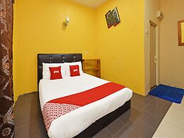 Hotel O Awan Biru Motel