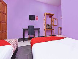 Hotel O Awan Biru Motel