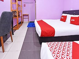 Hotel O Awan Biru Motel