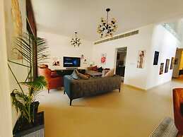 Villa-Bay