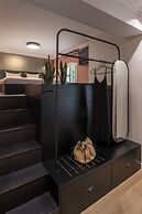 72 AD Suites