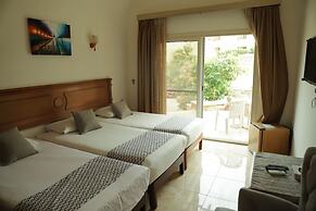 Silver Beach Boutique Hotel