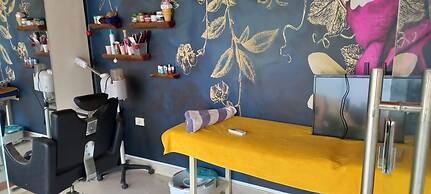 Silver Beach Boutique Hotel