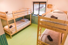 Hospedium República Surf House Hostel