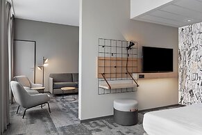 Moxy Duesseldorf City