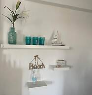 Apt - Sleeps 5 - Pets Ok - Balcony - Parking