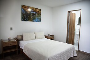 Hotel On The Rock