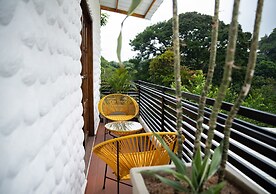 Hotel On The Rock