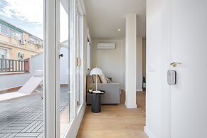 Madrid Sur Apartments by Olala Homes