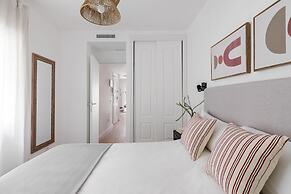 Madrid Sur Apartments by Olala Homes