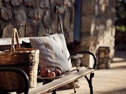 Strofilia Stone Residences