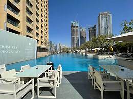 SuperHost - Downtown Premium Studio With Burj Khalifa View I Address D