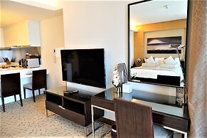SuperHost - Downtown Premium Studio With Burj Khalifa View I Address D