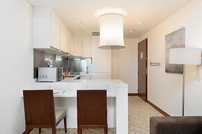 SuperHost - Address Dubai Mall - Comfy Studios