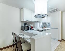SuperHost - Address Dubai Mall - Comfy Studios