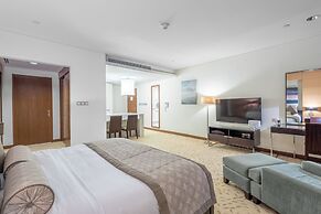 SuperHost - Address Dubai Mall - Comfy Studios