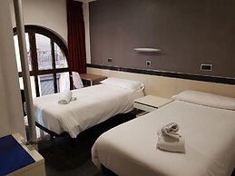 Hostal Levante