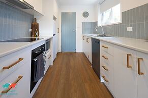Botanic Racecourse Apartments