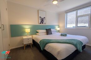 Botanic Racecourse Apartments