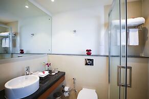 Regenta Suites Gurugram, Sector 49 Sohna Road