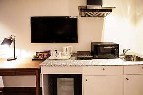 Regenta Suites Gurugram, Sector 49 Sohna Road