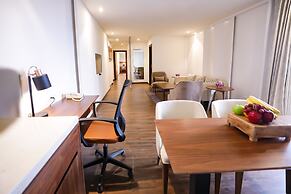 Regenta Suites Gurugram, Sector 49 Sohna Road