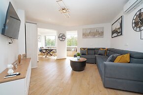 Apartments Adela I