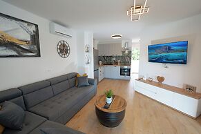 Apartments Adela I