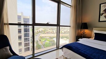 Marco Polo - Serene 1 BR APT amidst Golf Course with Gym & Pool