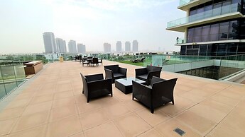 Marco Polo - Serene 1 BR APT amidst Golf Course with Gym & Pool