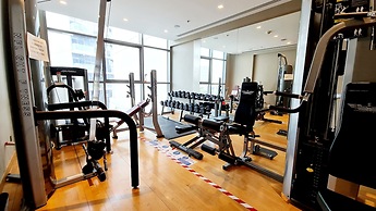 Marco Polo - Serene 1 BR APT amidst Golf Course with Gym & Pool