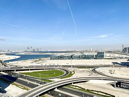  Luxe Apt with Panoramic Views and Terrace
