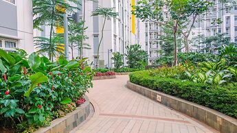 Elegant and Nice Studio at Springlake Sumarecon Apartment