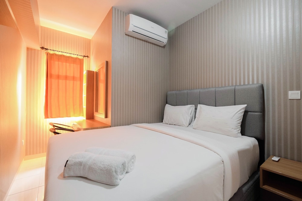Relaxing 2BR Apartment at The Springlake Summarecon