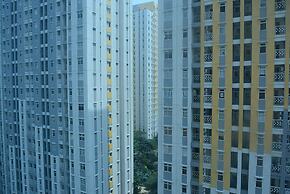 Elegant and Simply Studio Springlake Summarecon Apartment