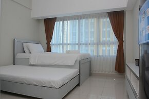 Elegant and Simply Studio Springlake Summarecon Apartment