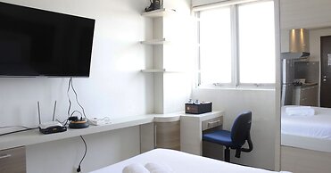 Minimalist Studio Apartment at The Suite @Metro