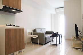 Modern Design 2BR The Springlake Summarecon Apartment