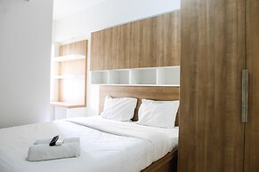 2BR with Sofa Bed at Springlake Summarecon Apartment