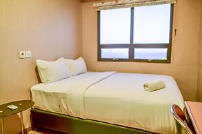 Nice and Cozy 2BR Apartment at Atria Residence