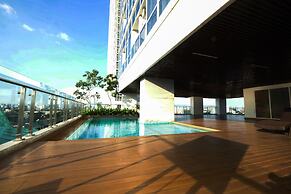 Stunning and Comfy Studio at Menteng Park Apartment