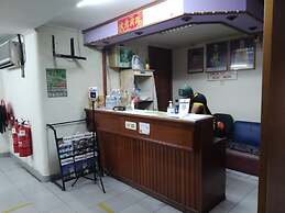 OYO 90376 Centre Point Hotel